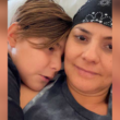 Claudia Yuridia Norris, paciente de UMC y sobreviviente de cáncer, abrazando a su hijo.
